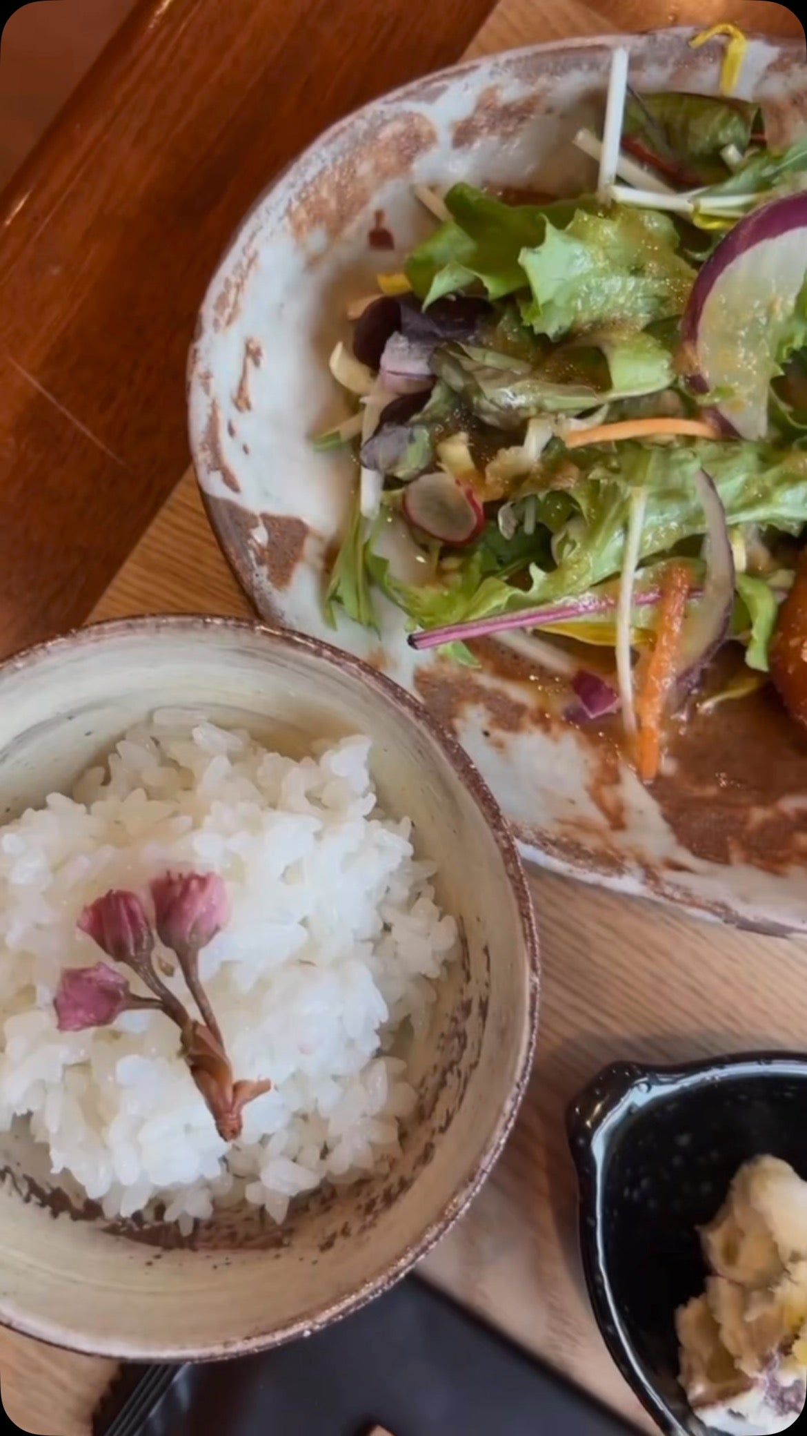 洒洒楽楽の日替わりの昼ごはん