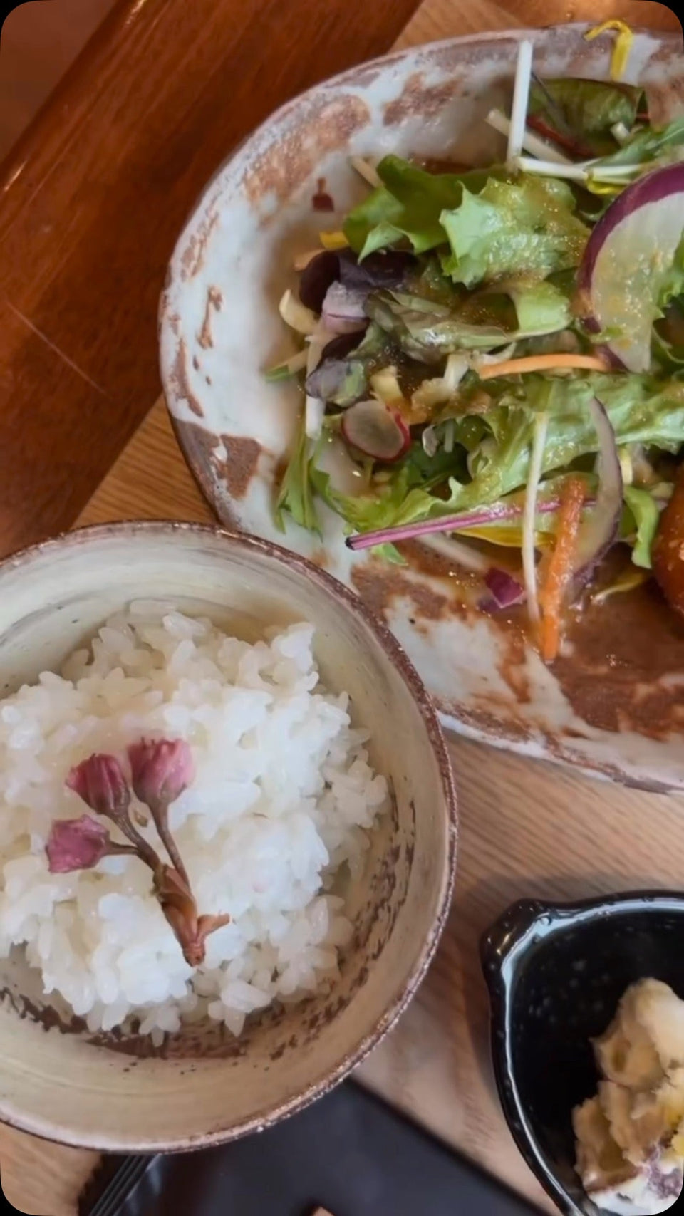 洒洒楽楽の日替わりの昼ごはん