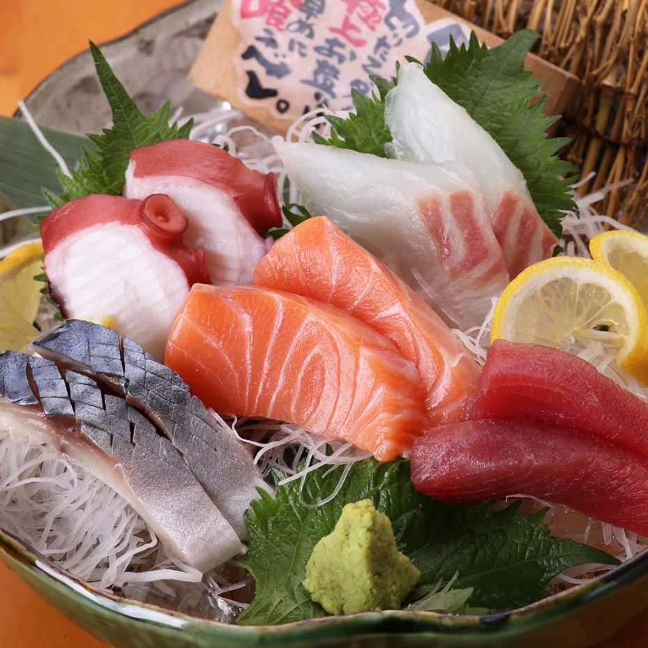 はなれ おーうえすとのお刺身5種盛り合わせ