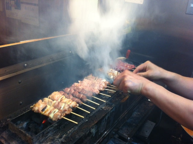 やきとり たきちの備長炭で焼く串焼き