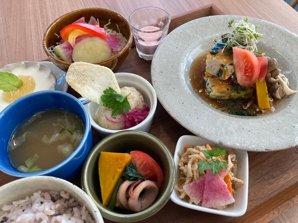 みらいたべる食堂 トイロニのおまかせプレート