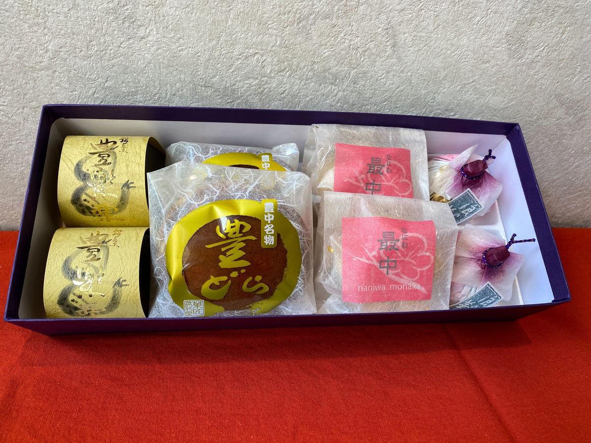 浪花堂 人気の竹セット（豊楽栗2個,豊どら2個,最中2個,波の華2個入り）